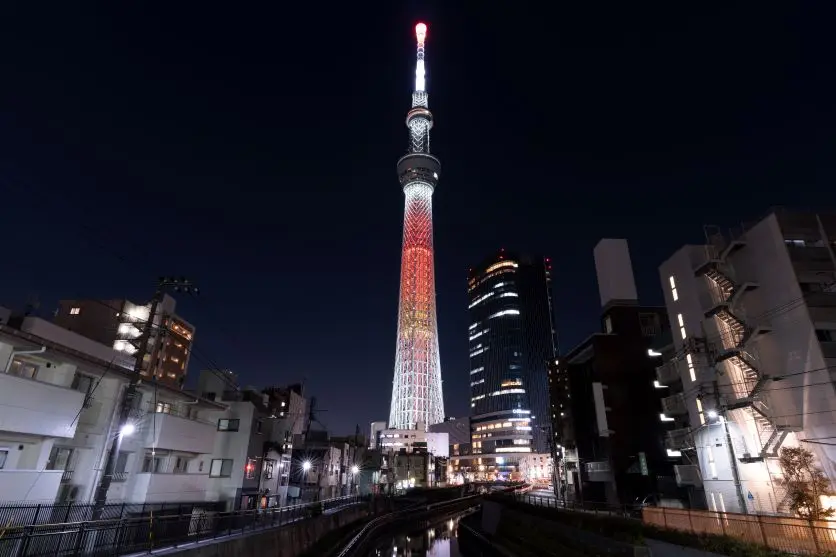 夜空の写真をきれいに撮るには？撮影のコツやレンズの選び方をご紹介